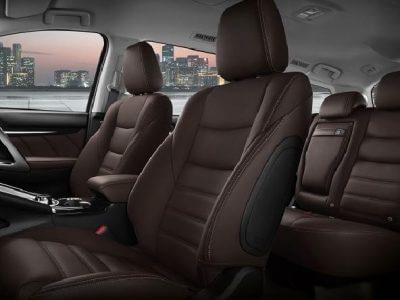 Pajero-sport-interior1